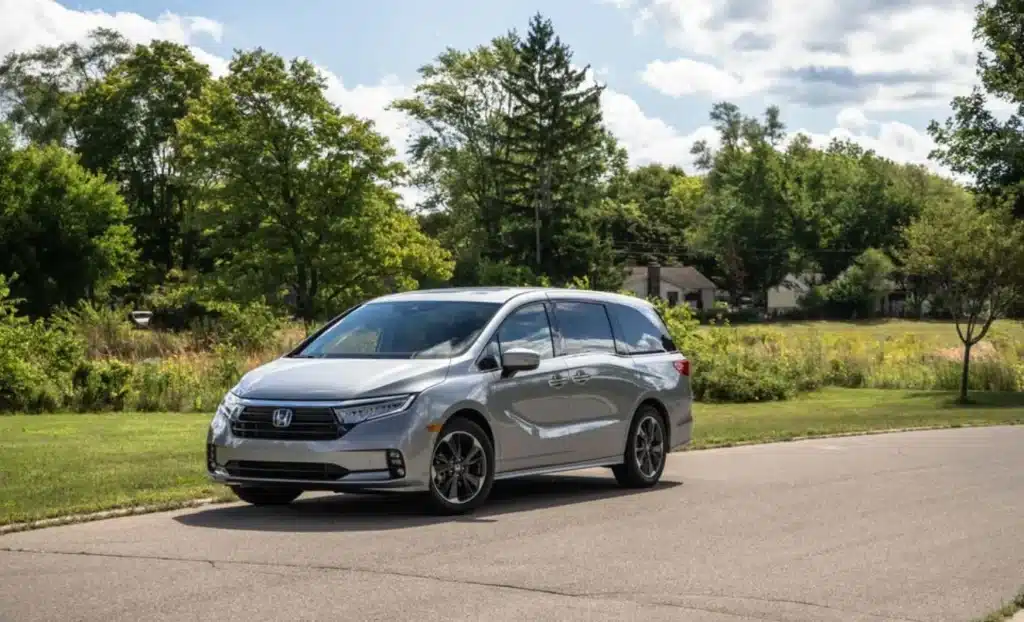 2025 Honda Odyssey Unveiling the Next Generation of Family Travel